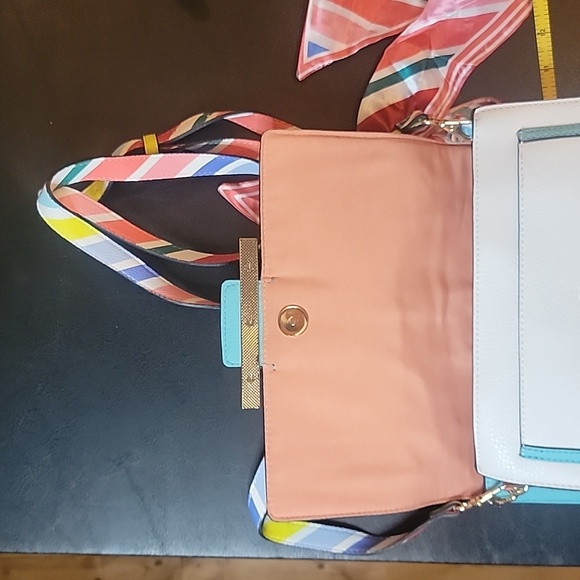 Aldo Small Bag - Picture 3 of 11